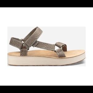 Teva Midform Sandal